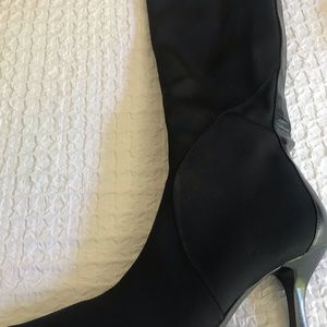 Nine West Low Heel Boots  Neoprene Size 8